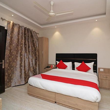 Hotel Delight Mumbai Exterior photo