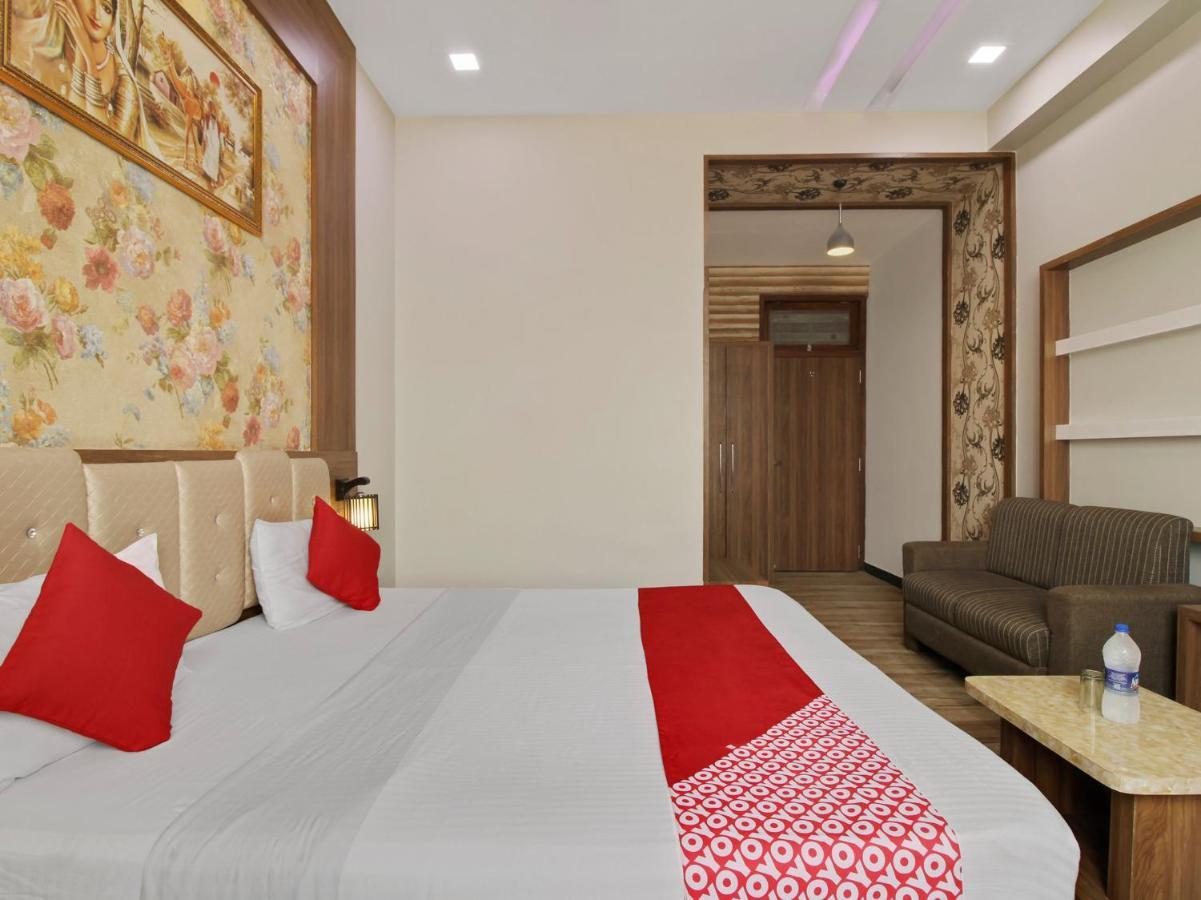 Hotel Delight Mumbai Exterior photo