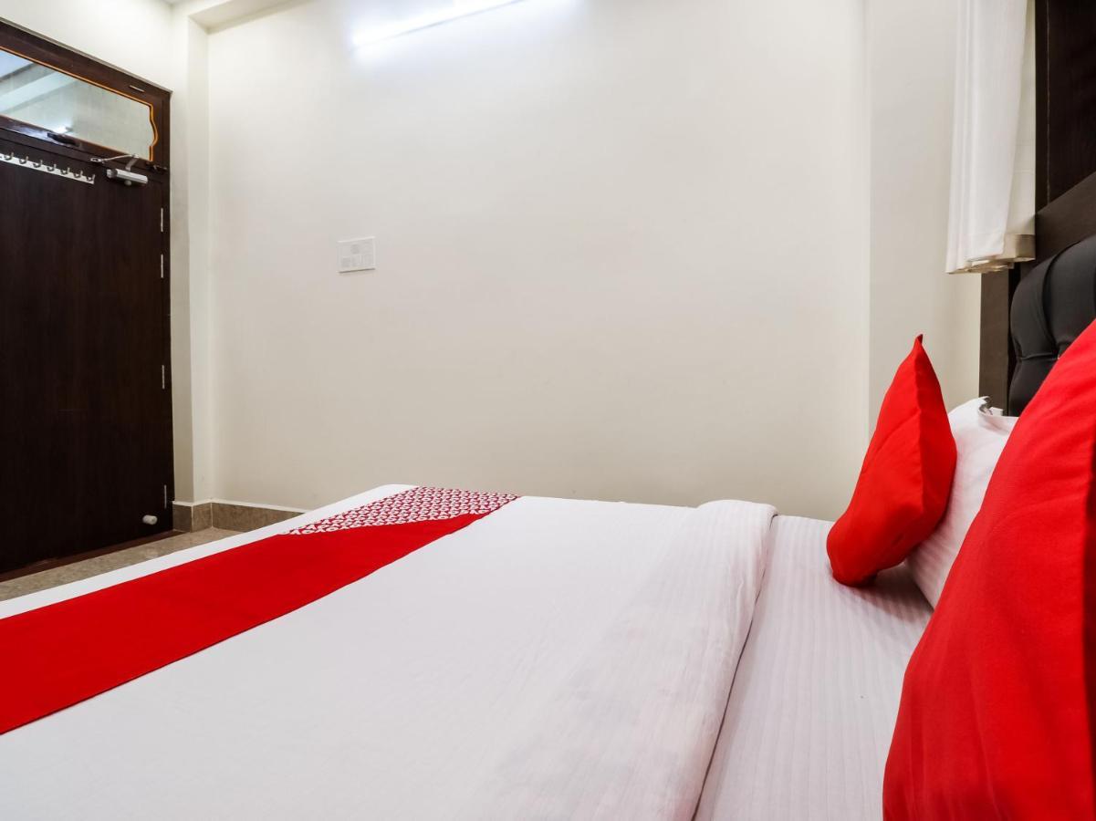 Hotel Delight Mumbai Exterior photo